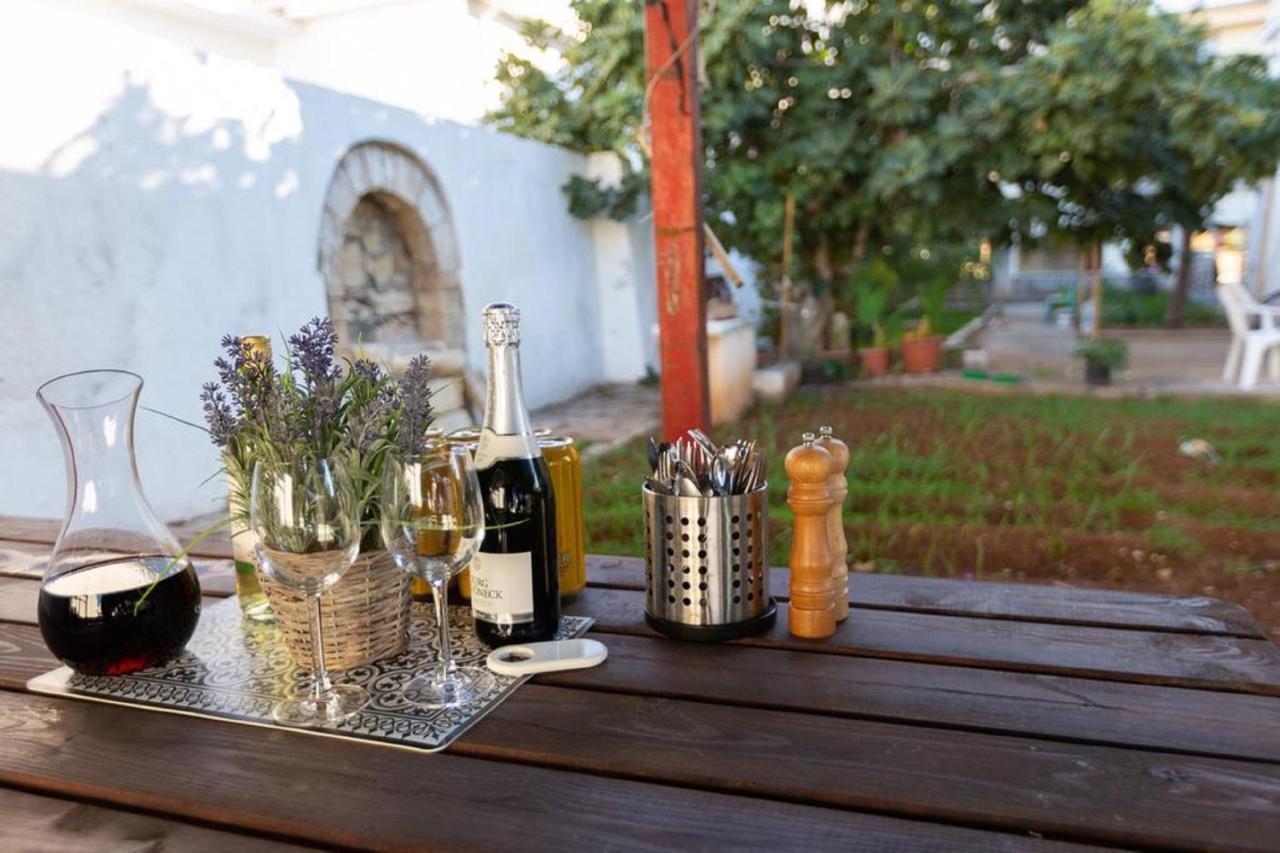 Laila'S Cozy Garden House & Studio Larnaca Exterior photo